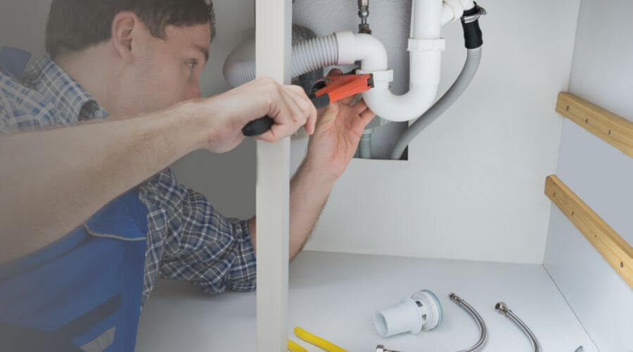Professional expert plumbing services in Roxbury, KS